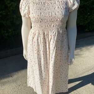 H&M White Floral Smocked Dress